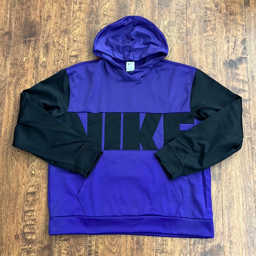 Nike Therma Pullover Hoodie Size XL